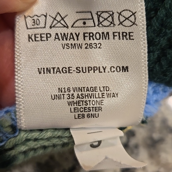 VINTAGE SUPPLY SPLIT NECK FLORAL CARDIGAN .SIZE SMALL. MADE IN THE U.K. FLOWERS - Picture 8 of 13